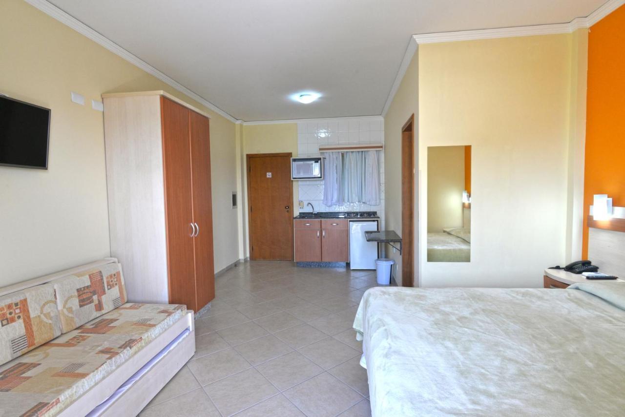 Refugio Costeiro II Hotel บอมบินญัส ภายนอก รูปภาพ
