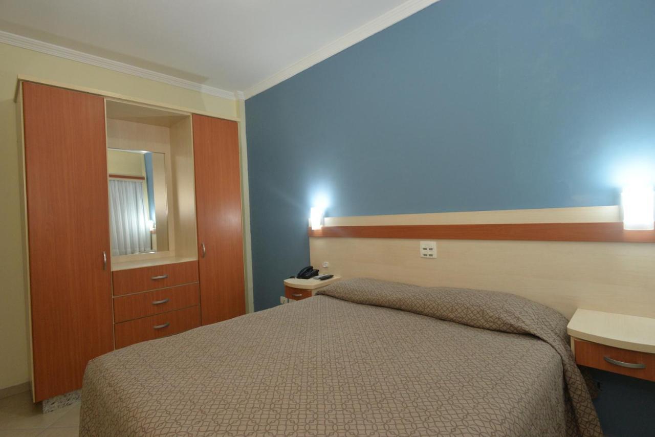 Refugio Costeiro II Hotel บอมบินญัส ภายนอก รูปภาพ