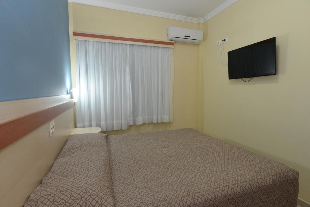 Refugio Costeiro II Hotel บอมบินญัส ภายนอก รูปภาพ