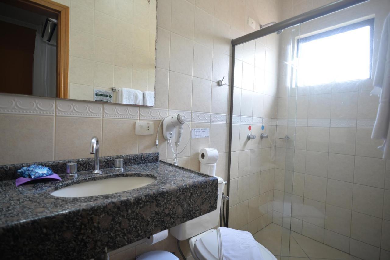 Refugio Costeiro II Hotel บอมบินญัส ภายนอก รูปภาพ