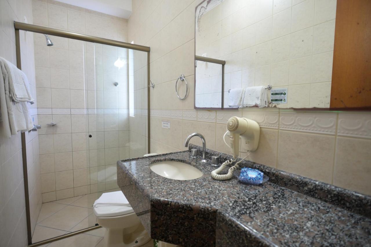 Refugio Costeiro II Hotel บอมบินญัส ภายนอก รูปภาพ