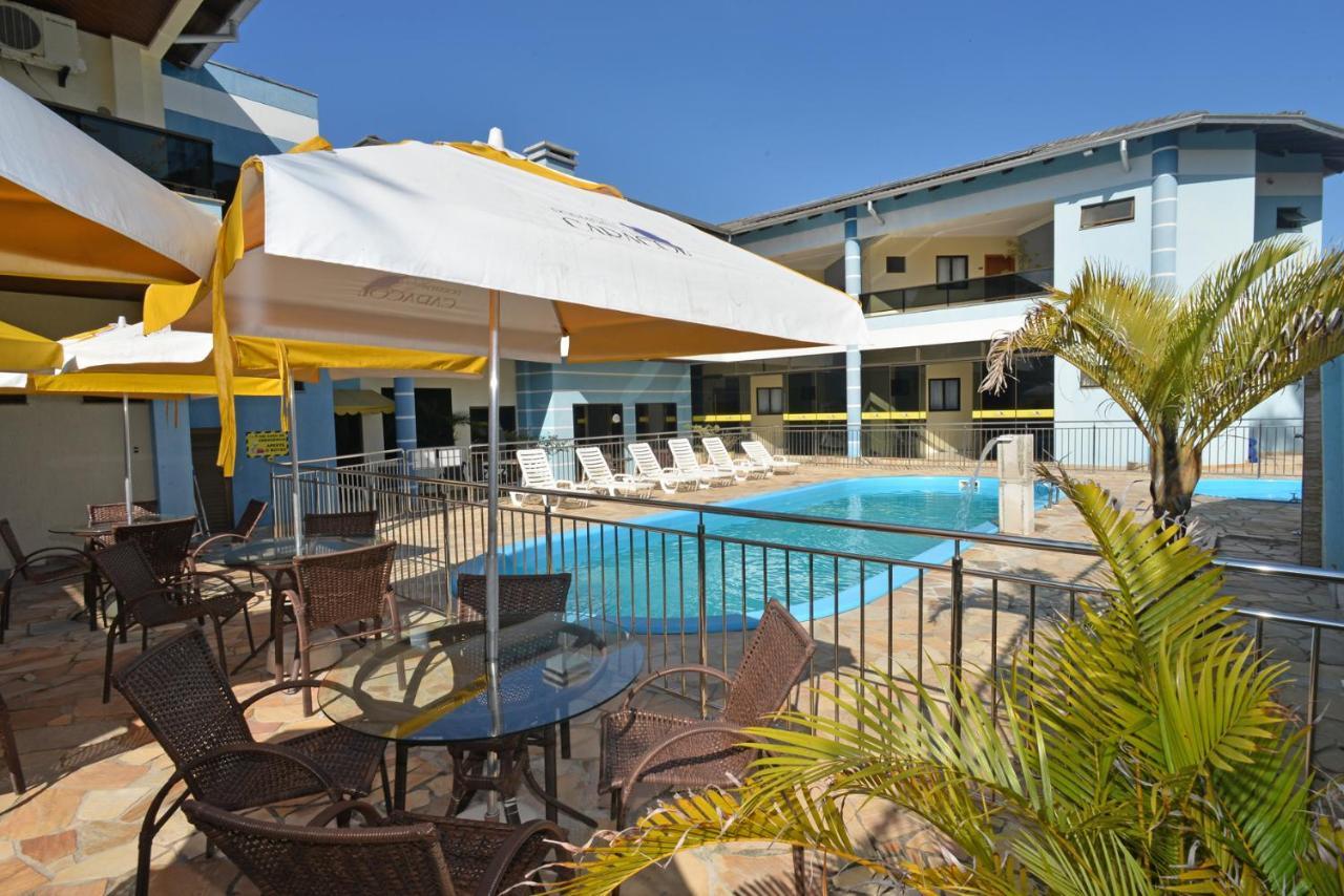 Refugio Costeiro II Hotel บอมบินญัส ภายนอก รูปภาพ