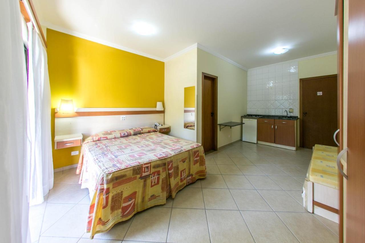 Refugio Costeiro II Hotel บอมบินญัส ภายนอก รูปภาพ